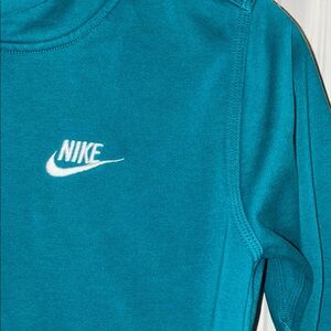 Nike Turquoise Pullover Hoodie, Like New, Youth XL / Women's Small/XS
